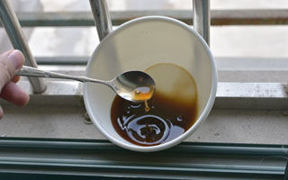 <b>自制冬钓让鱼开口的小药配方</b>