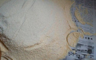 药酒玉米渣窝料的自制配方图解