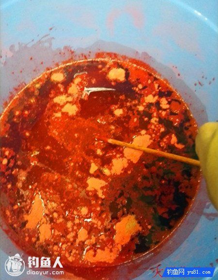 野钓诱鱼的窝料配方与泡制方法